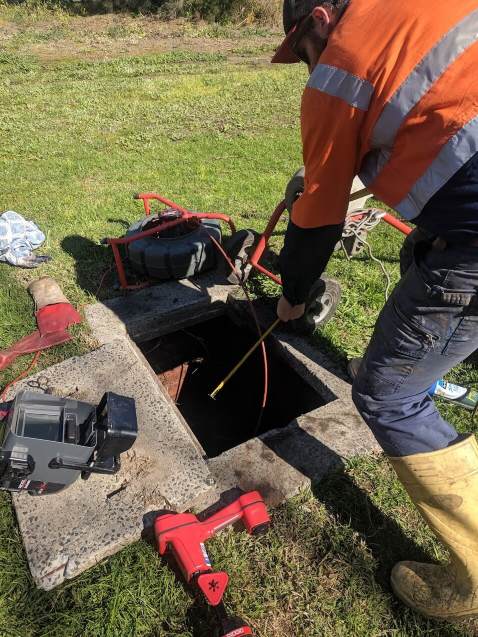 plumber unblocking drain in Mount Martha