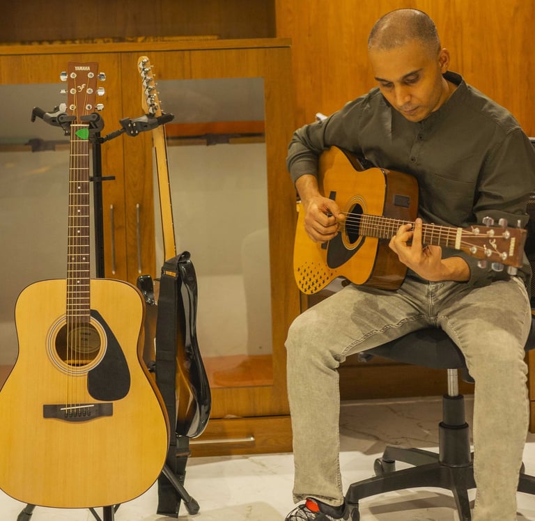 Sanchit Rai Guitar Teacher Euphony Guitar Ukulele Classes Raipur