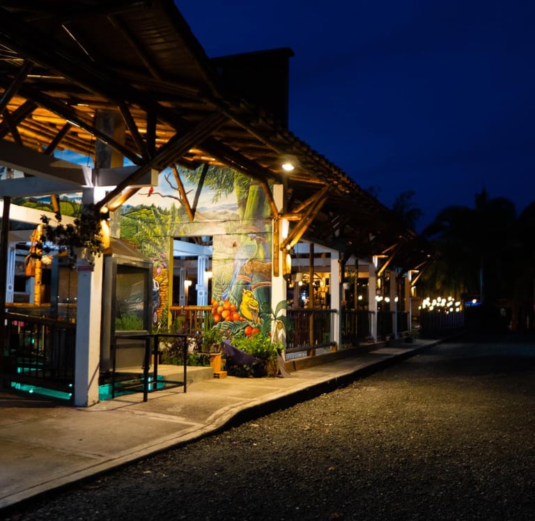 Restaurante del Hotel Palmas de Santa Helena Quimbaya Quindío