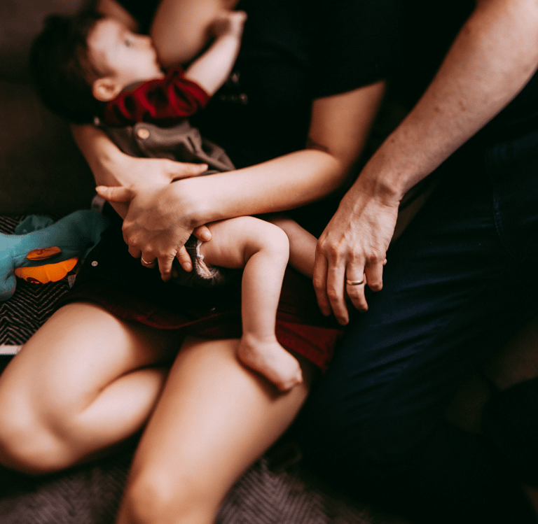 Lien maternel et paternel créé après la naissance séances de préparation à la parentalité