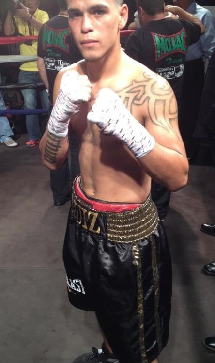 Erik Ruiz Oxnard boxer Andy Ruiz Robert Garcia