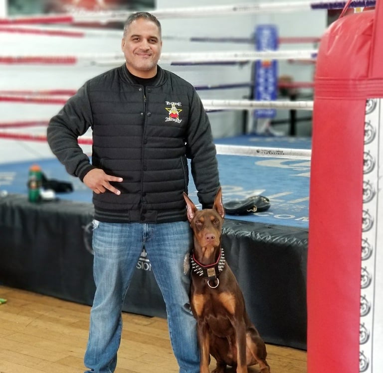 Ricky Funez Honduras Ten Goose Boxing gym boxing trainer trainer of the stars