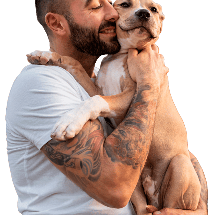 Cliente feliz da Veterinária Professor Adalbyr em Mangaratiba com seu pet