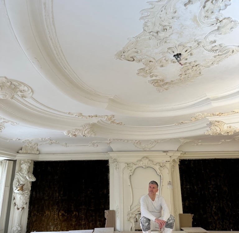 ornamenten plafond restauratie Amsterdam