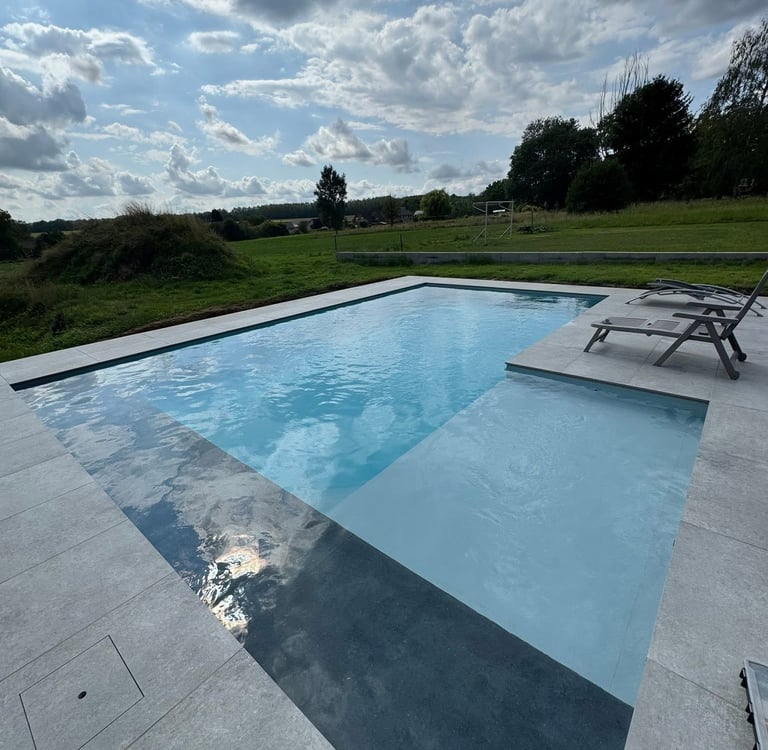 Construction de piscine à Waremme, Hannut, Huy et Liège par Pegase Immo Construct