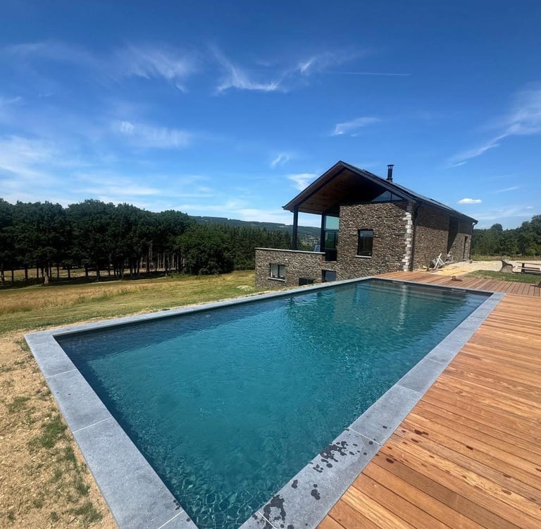 Construction de piscine sur mesure à Waremme, Hannut, Huy et Liège