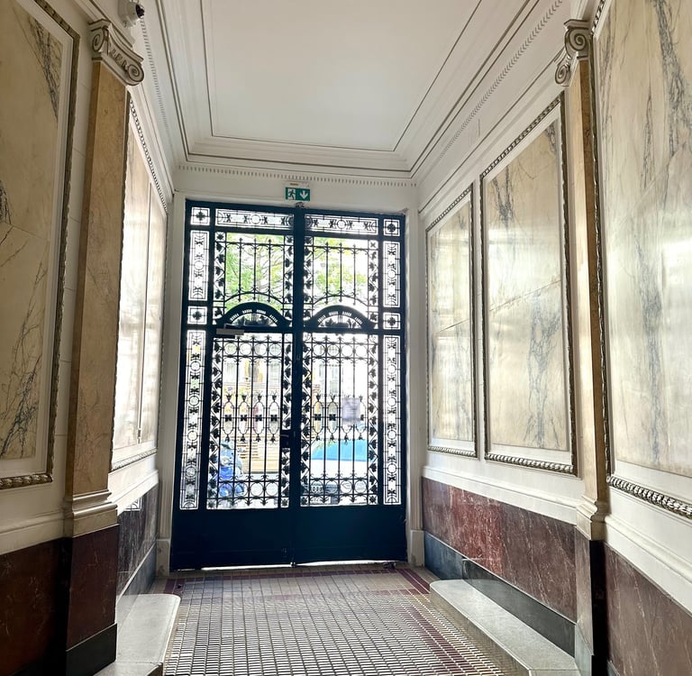 Eingangsbereich Rahlgasse