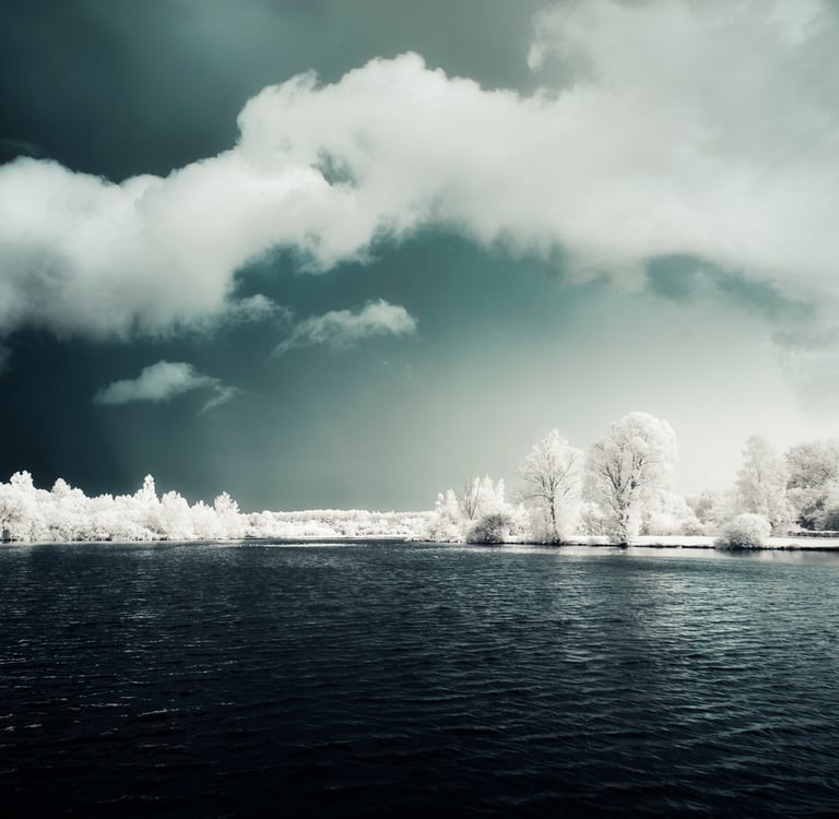 Paysage infrarouge artistique par David Keochkerian