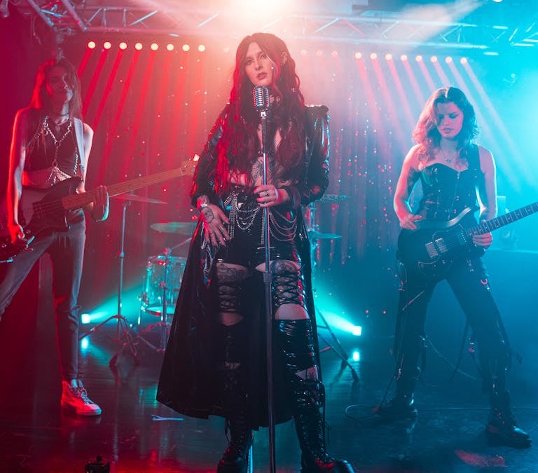 mothica new single indie rock