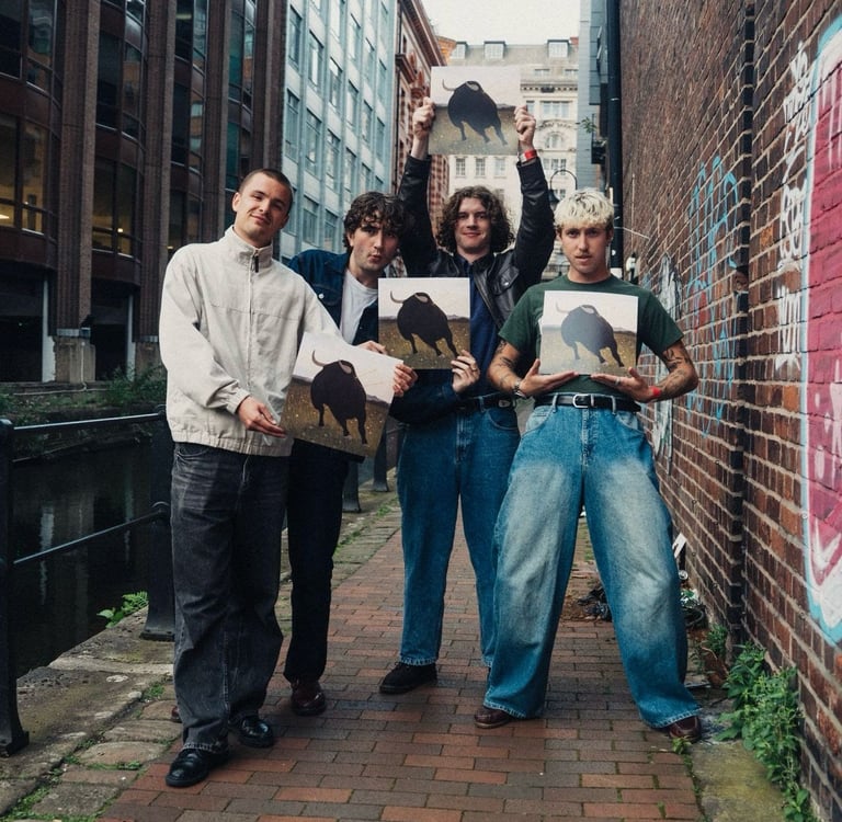 Album Review: The Royston Club – Songs For The Spine