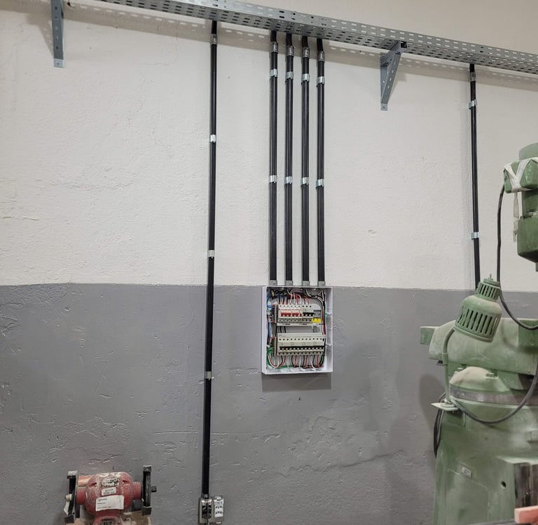 Instalação elétrica industrial realizada por eletricista no ABC Paulista