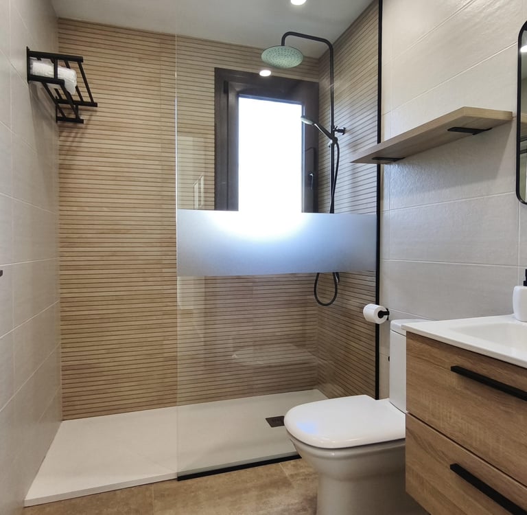 baño en casa accesible