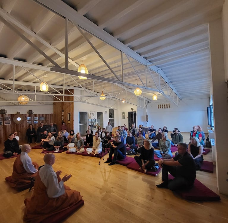 Edukacinis renginys seminaras su vienuolėmis iš korėjos