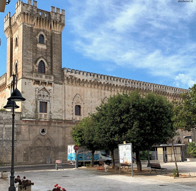 Castello D'Ayala Valva in Piazza Castello a Monteparano