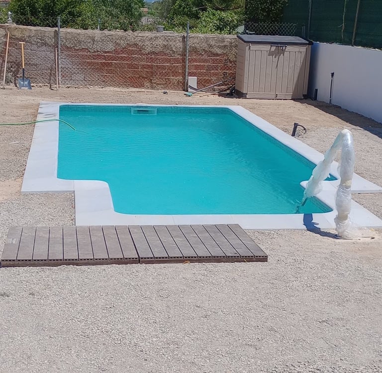 piscina de obra y reforma de terraza