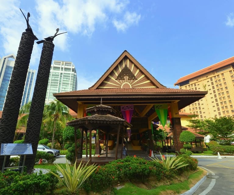 kompleks kraf jalan conlay