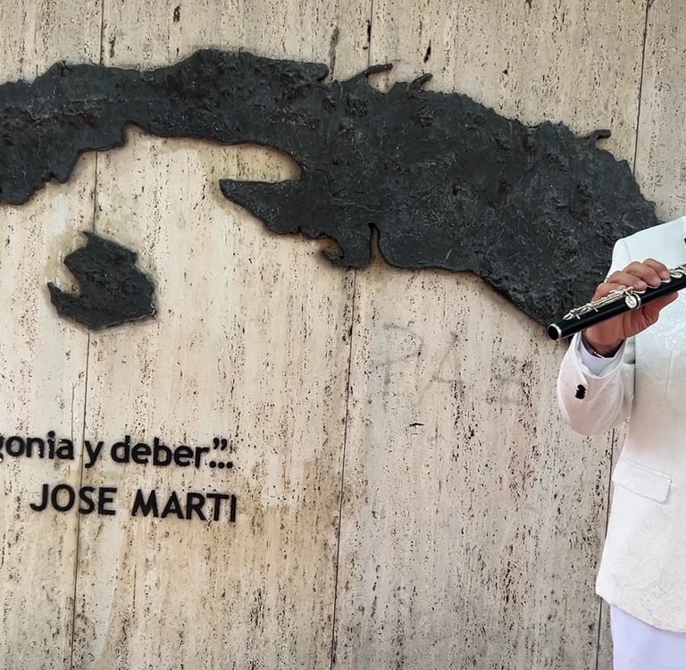 Cuba American flutist Maestro Bobby Ramirez