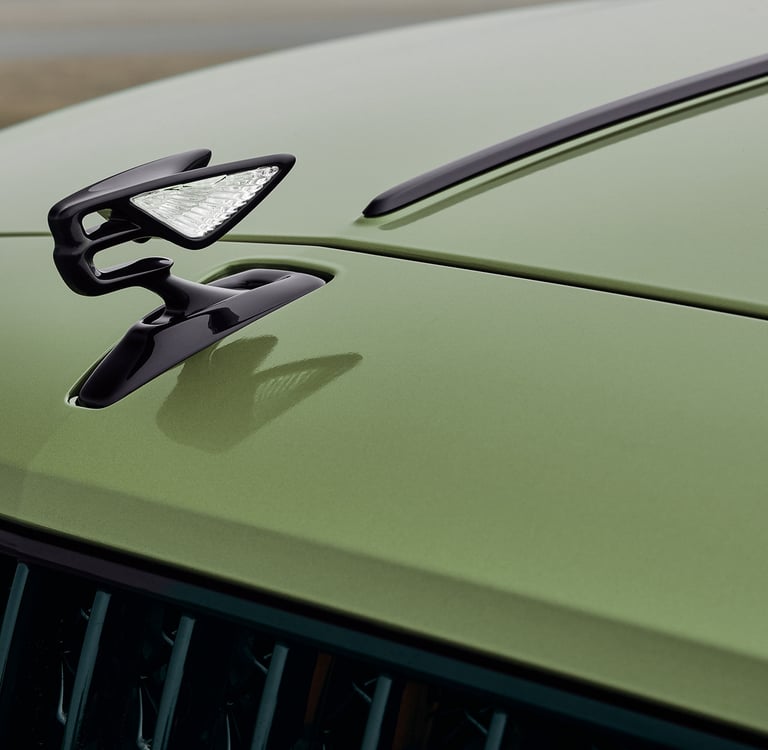 a green bentley emblem