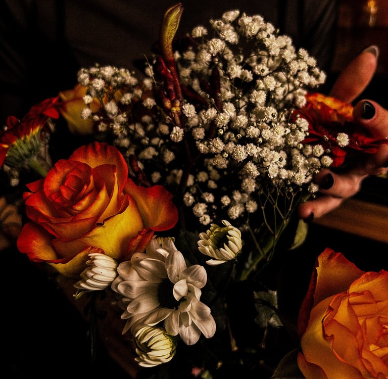 tatouage bouquet de fleurs nantes 
