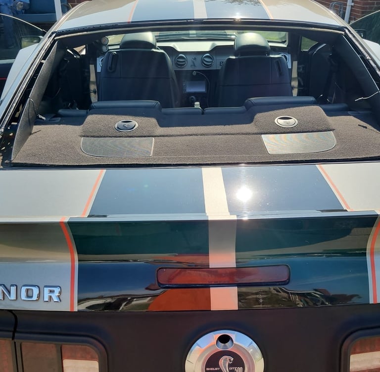 rear windshield replacement service