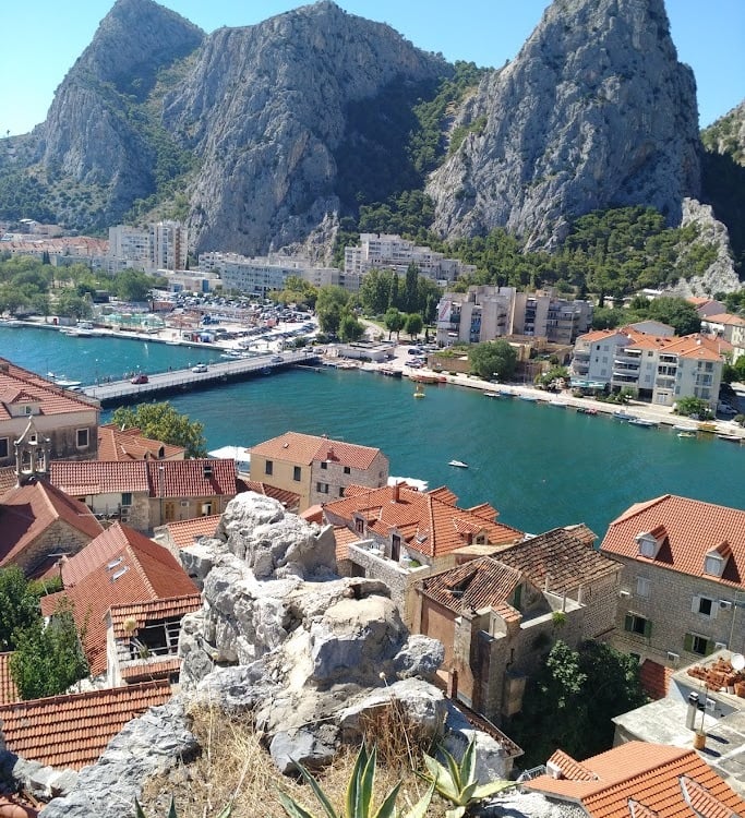 Omis, village de la Croatie