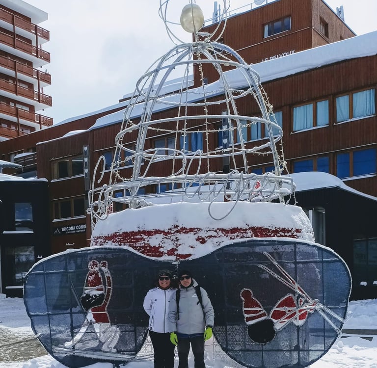 Logo du bonnet à lunettes de la Plagne