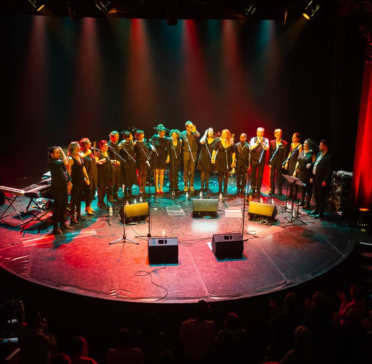 Groupe Maniwata Gospel & Soul musique Tours Région Centre théâtre Amboise rochecorbon Tours Amboise