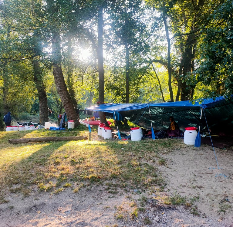 camping bivouac campement séjour rivière allier