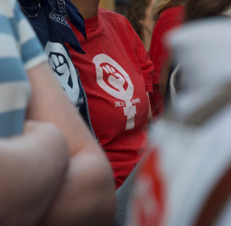 Dolle Nimma logo shirt