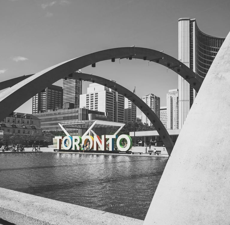 Toronto building during daytime