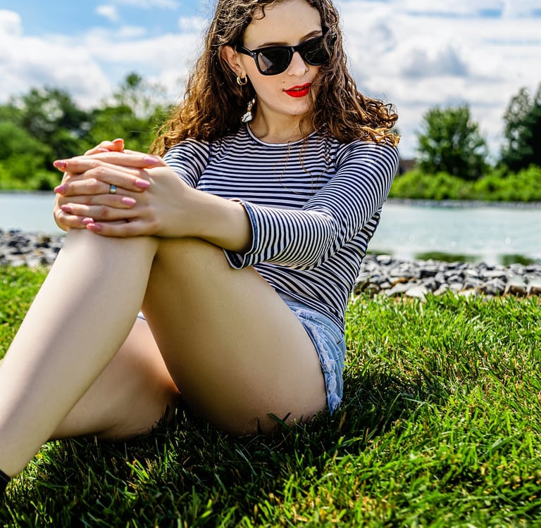 Senior picture photographer Lancaster PA. Senior Picture Photographer Manheim PA. Senior Picture Photographer Hershey PA. 