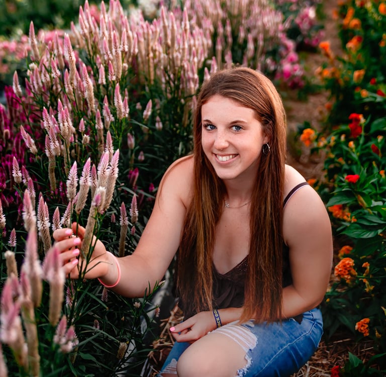 Hershey PA Senior Pictures Photographer. Lancaster PA senior pictures photographer