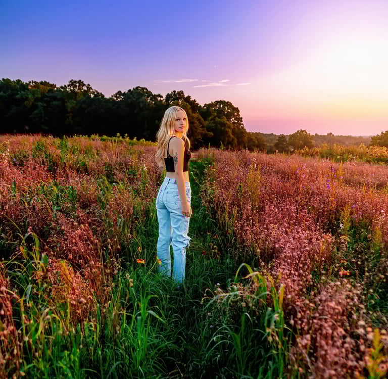 Manheim PA Senior Pictures Photographer. Lancaster PA senior pictures photographer