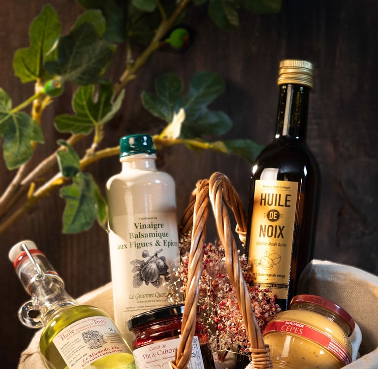Huile à la truffe noire du Quercy, vinaigre balsamique, huile de noix, confit de vin de Cahors...