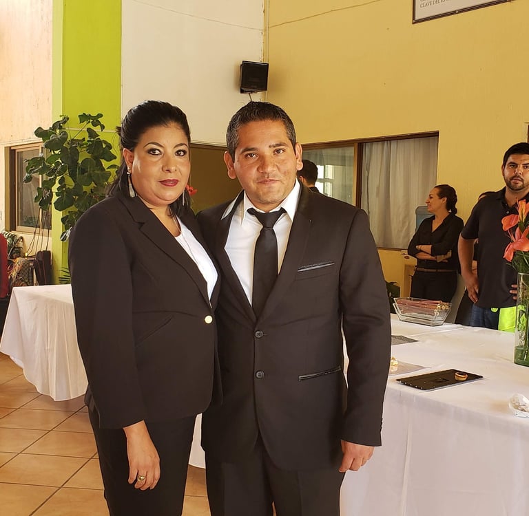 Joan Méndez y Lupita Villegas