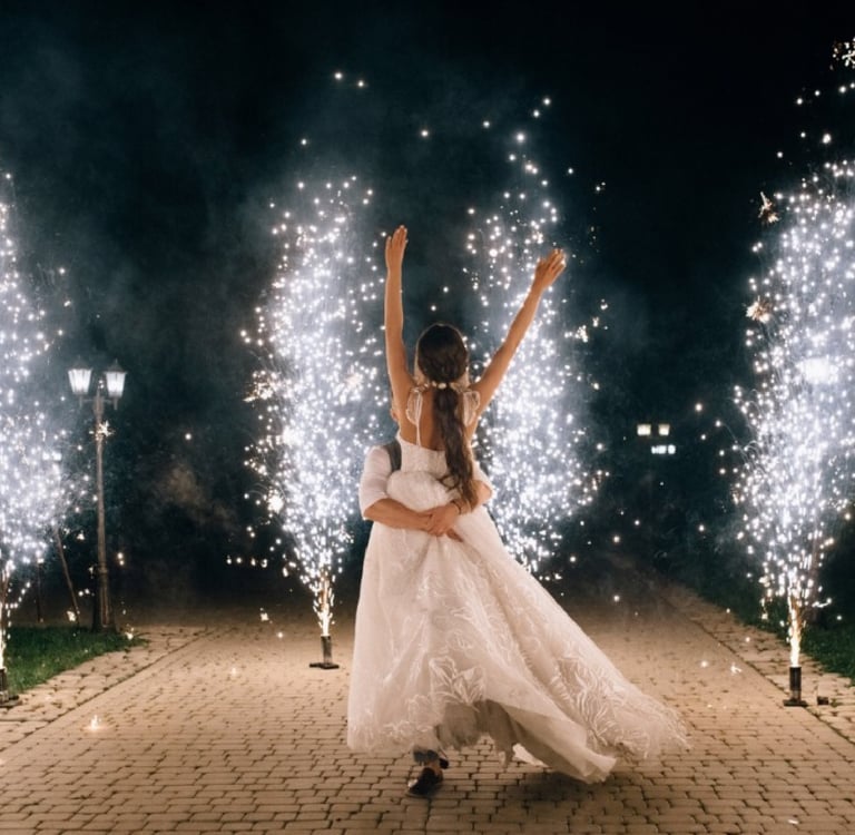 fontanny iskier świece dymne wesele