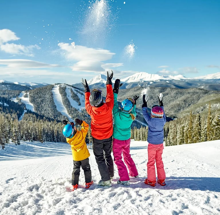Family of skiers at Keystone