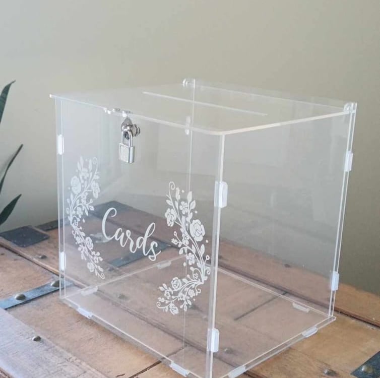 urne carrée transparente