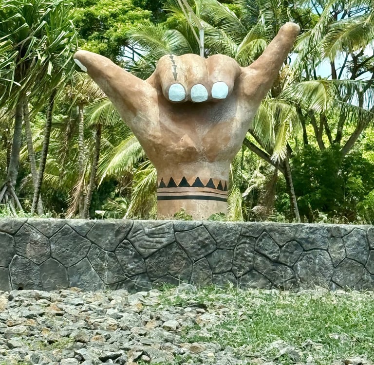 shaka hand kauai hawaii