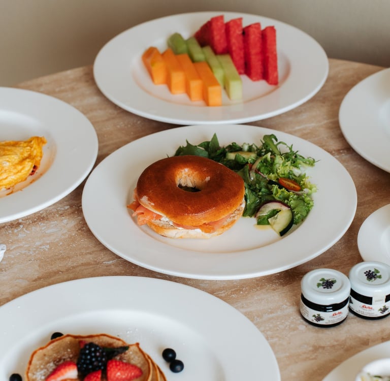 Hyatt Zilara petit déjeuner en chambre - Studio Fauvve