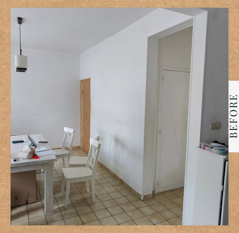 salon sans décoration blanc