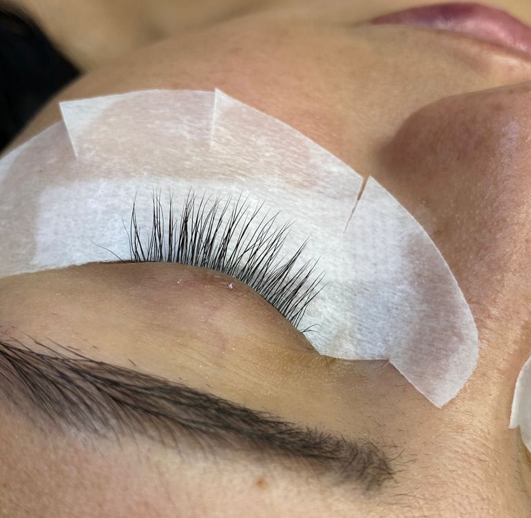 Pestañas Naturales - Amy Ortiz Lash Artist