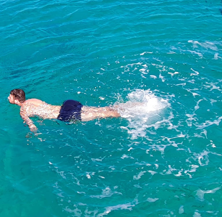 Schwimmen Sardinien J.Lo