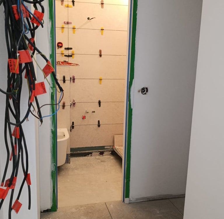Projet d'architecture d'intérieur à la ciotat avec rénovation et suivi de chantier. Création SDB