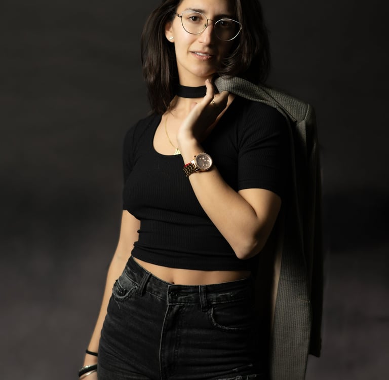 Fotografía de estudio con fondo negro