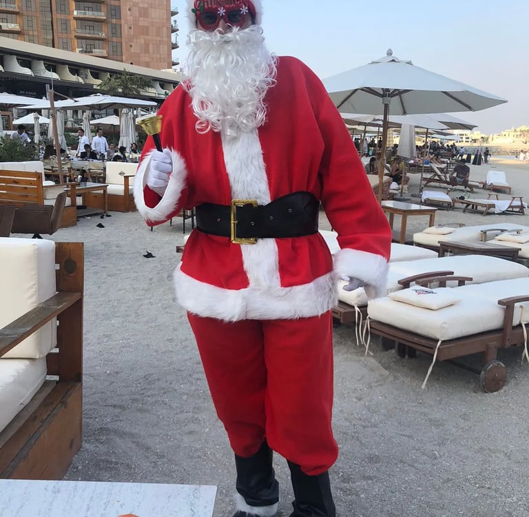 santa in dubai, where to hire santa clause in dubai, santa party in dubai