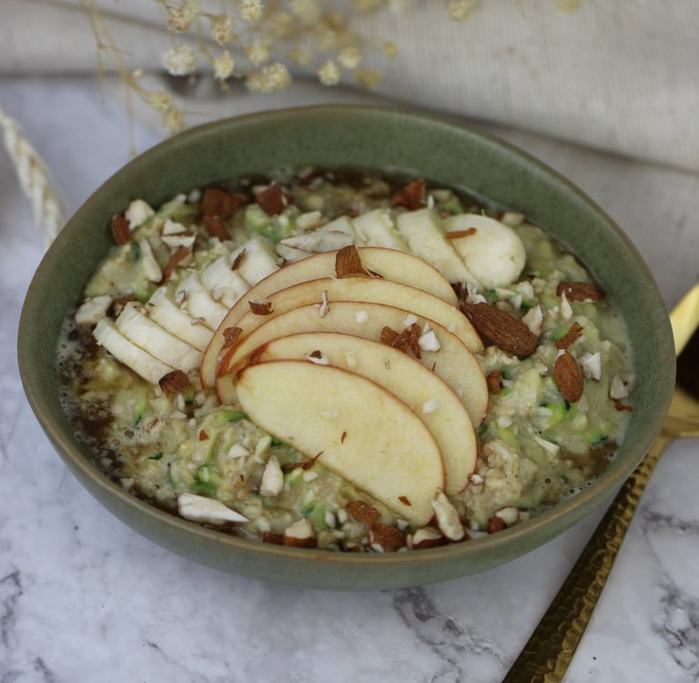 Köstlicher Zucchini Porridge: Einfach, geschmackvoll und wohlschmeckend. Ein wahrer Genuss!