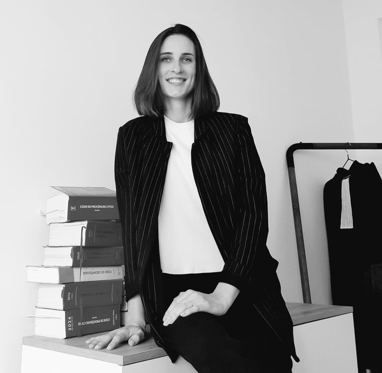Maître Louise HASER avocat Versailles