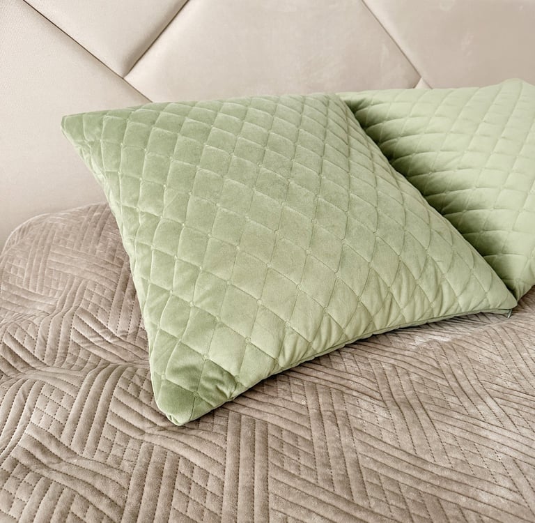 dekoratyvinės pagalvėlės