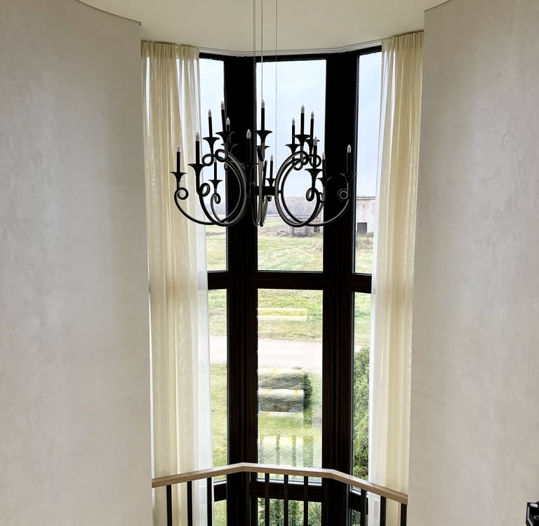 Nestandartinis užuolaidų aukštis